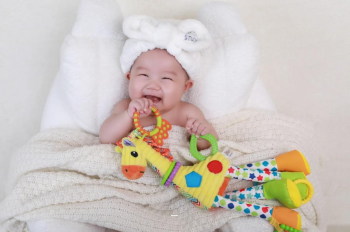 长沙供卵代怀宝宝头上有白色的小点